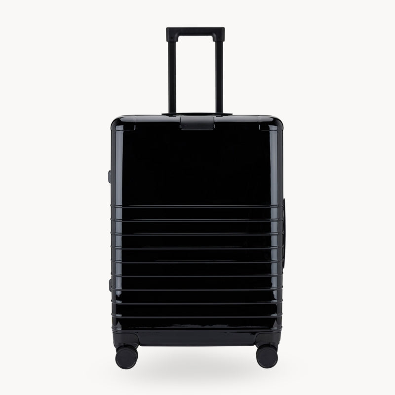 Schwarzer Hochglanzkoffer